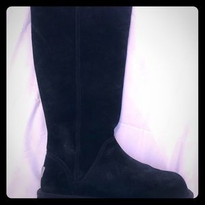 Black ugg boots with zipper